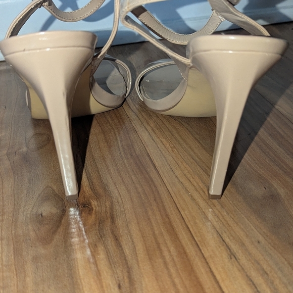 Steve Madden Nude Heels Women's 9.5 Ankle Sandal Closure Open Toe Shiny 5" Heel - Picture 7 of 7